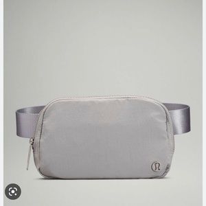 Lululemon everywhere belt bag - NWT